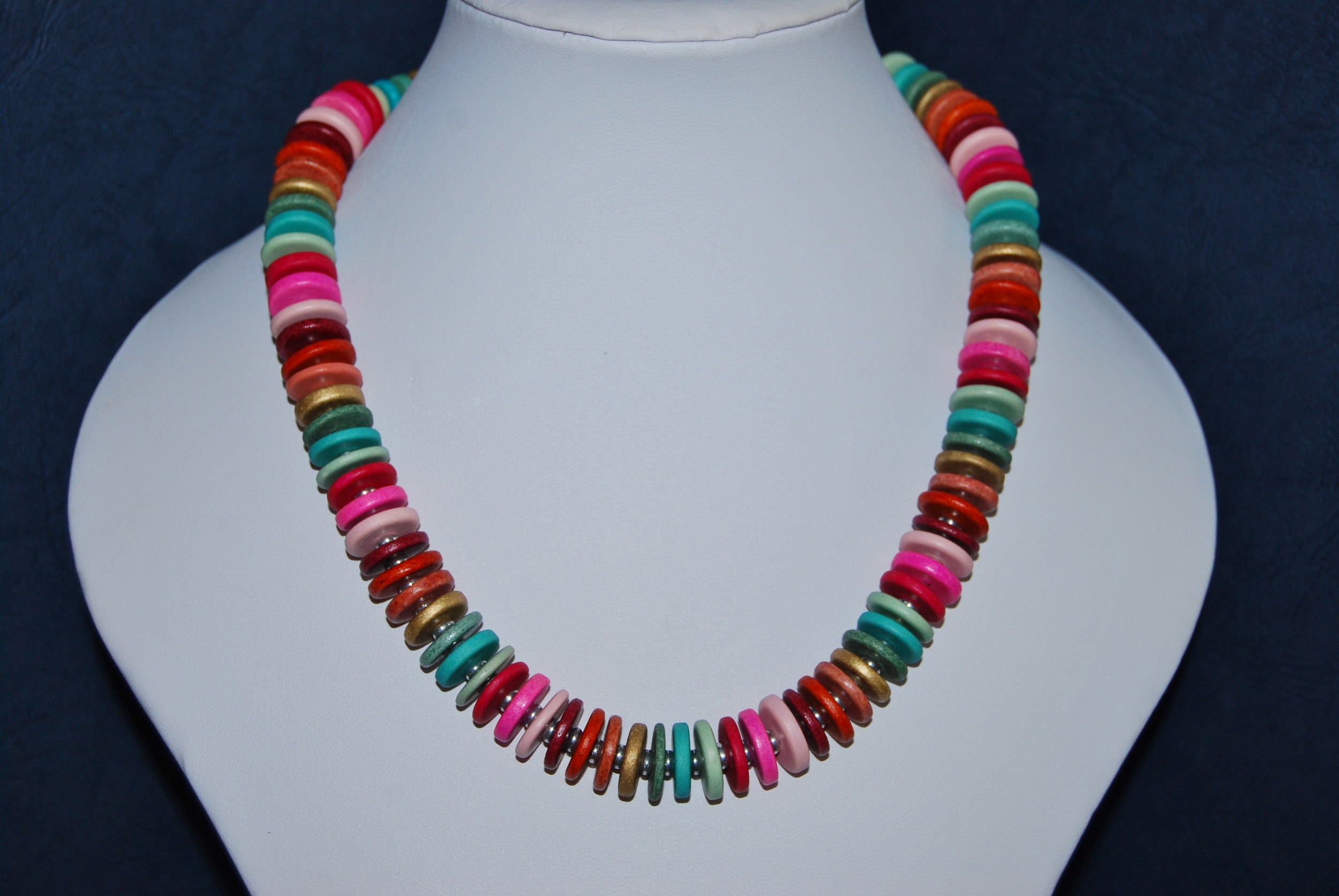 Ceramic disc necklace - Penny's Blend