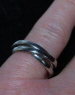 Vintage triple silver ring, 3 entwined silver rings in one. Really unusual!