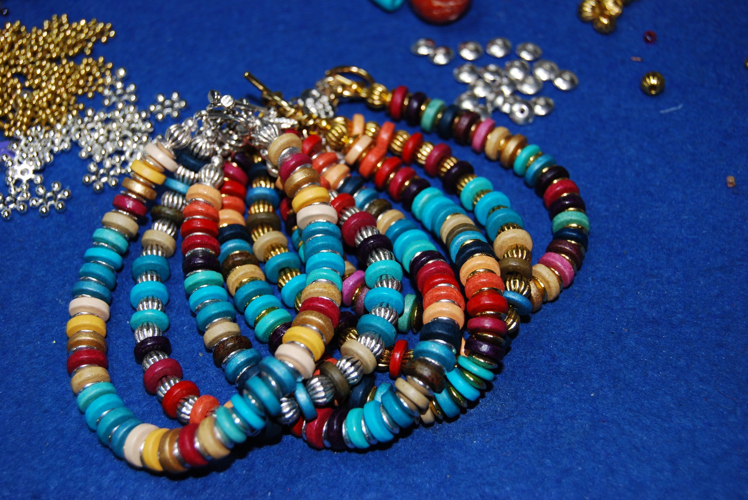 Ceramic disc bracelets in various colours - matching necklaces available in 8 different colourways