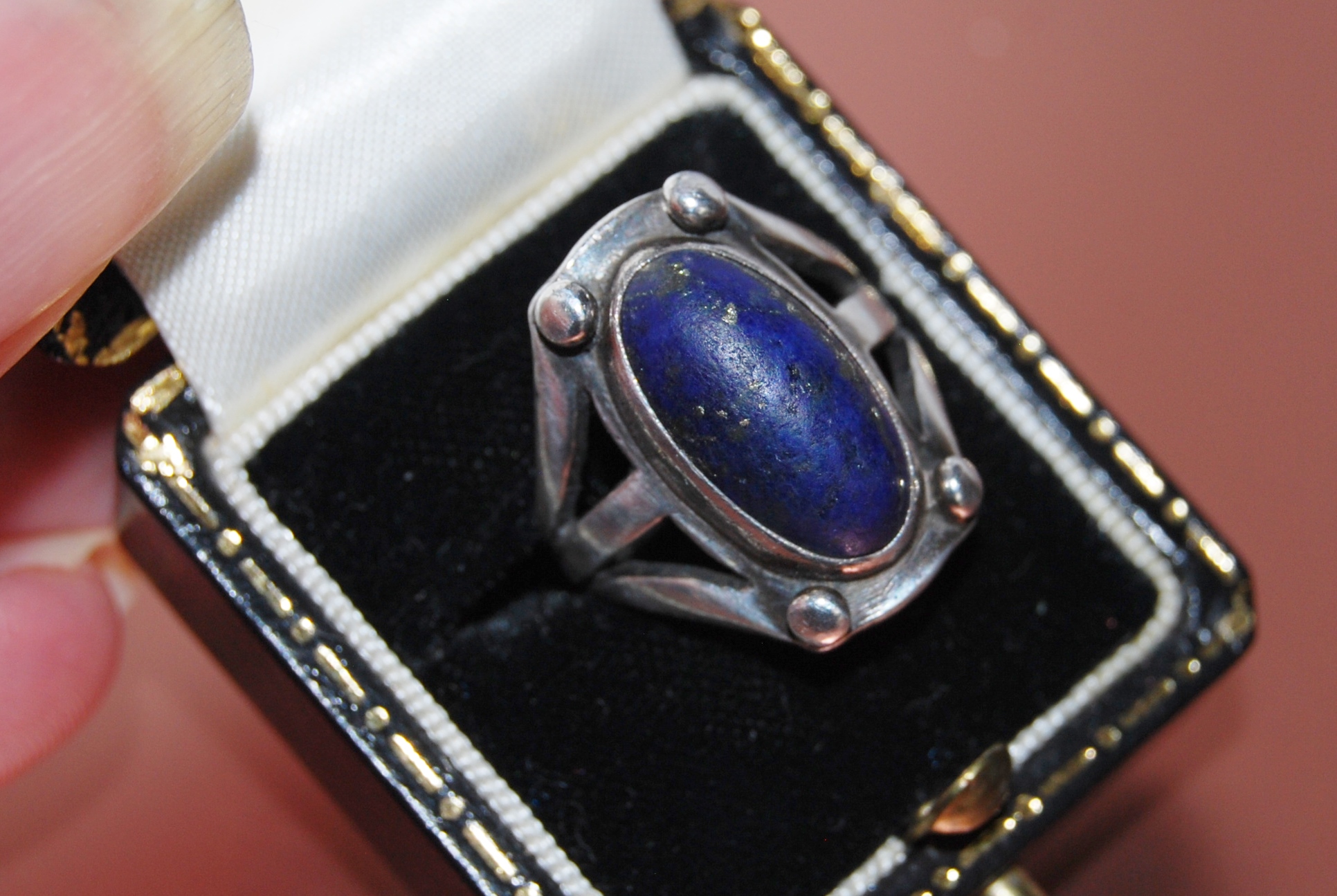 Vintage authentic Art Deco Lapis Lazuli and silver ring. Beautiful Arts & Crafts design. Unusual ring, iconic of era. Ideal gift.